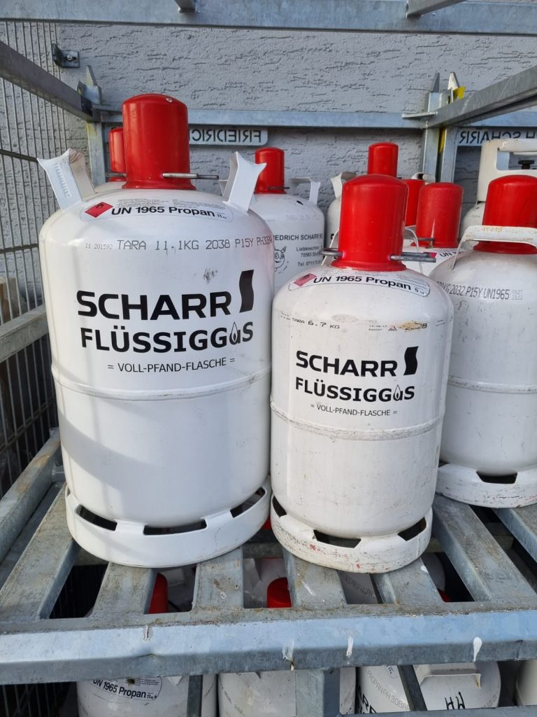 Scharr Flüssiggasflaschen in unterschiedlichen Größen